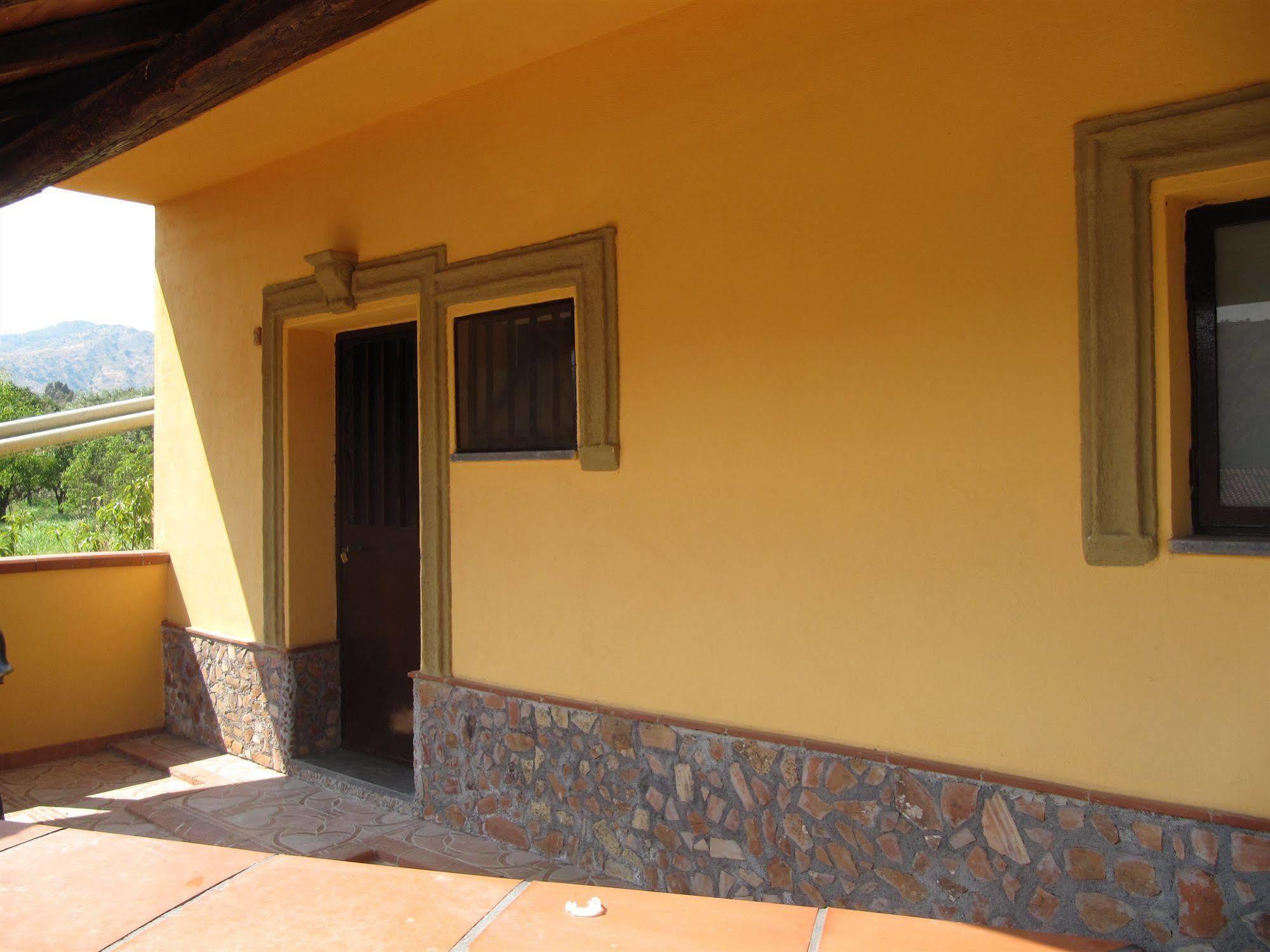 Vakantieboerderij Ghiritina Francavilla di Sicilia